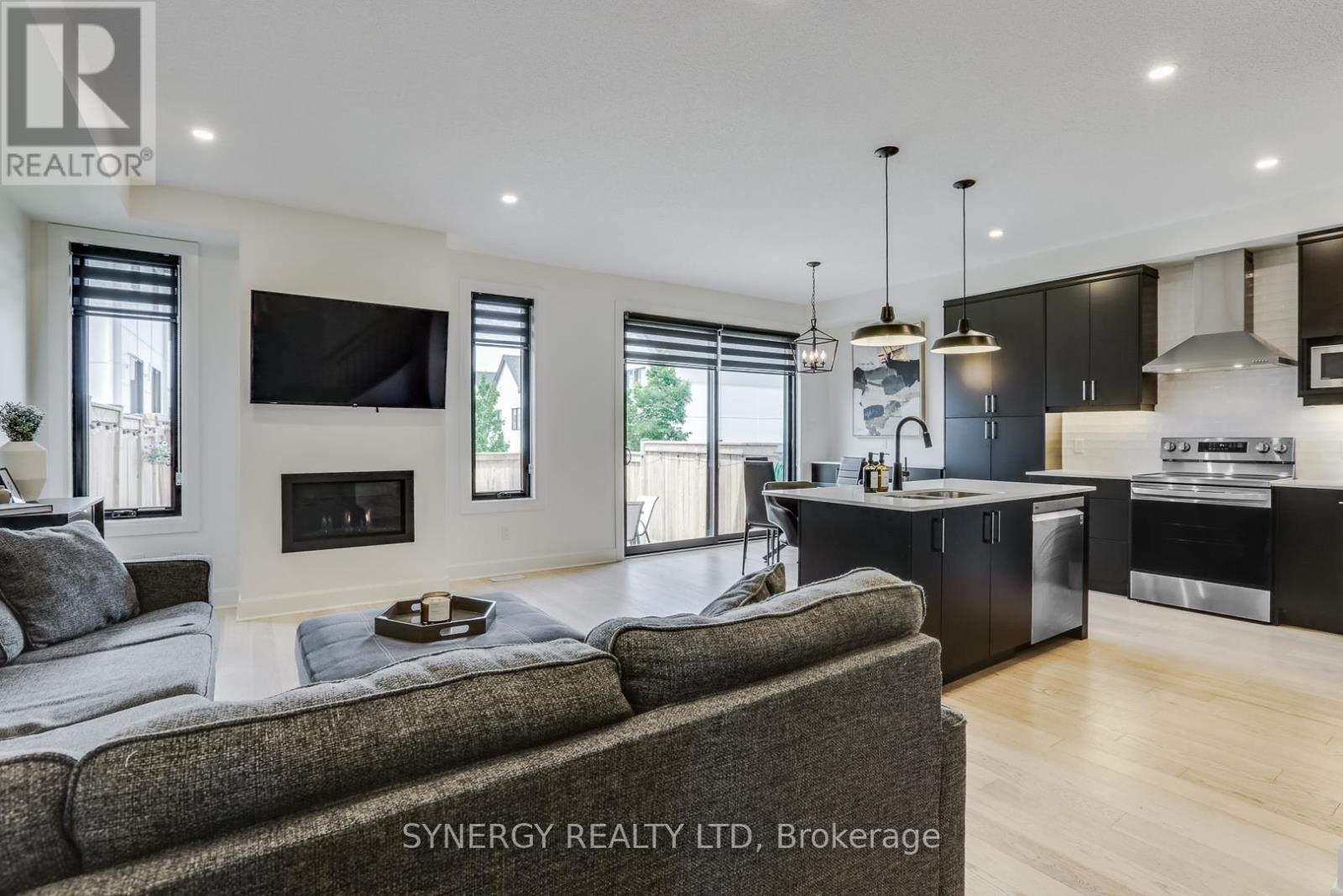 943 Upperpoint Avenue, London South (South B), Ontario  N6K 0L1 - Photo 9 - X13454390
