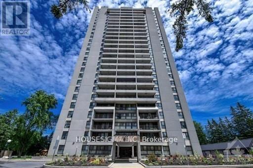 1201 - 1785 RIVERSIDE DRIVE