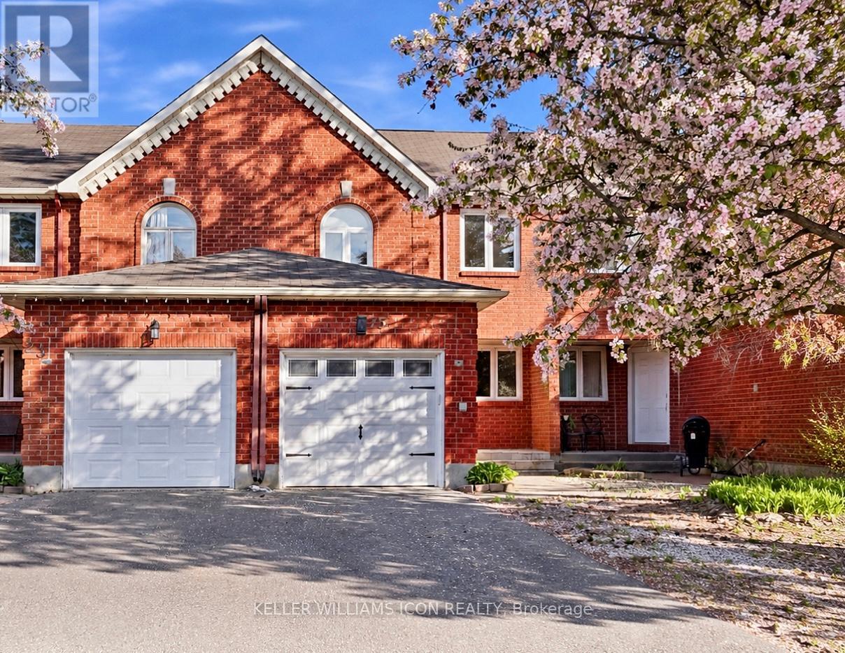 25 ROBARTS CRESCENT, Ottawa, Ontario
