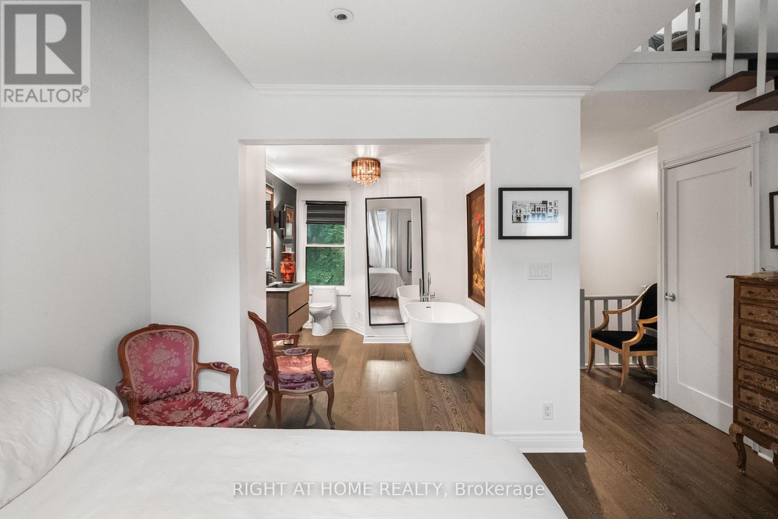 14 Wascana Avenue, Toronto, Ontario  M5A 1V5 - Photo 20 - C13454278