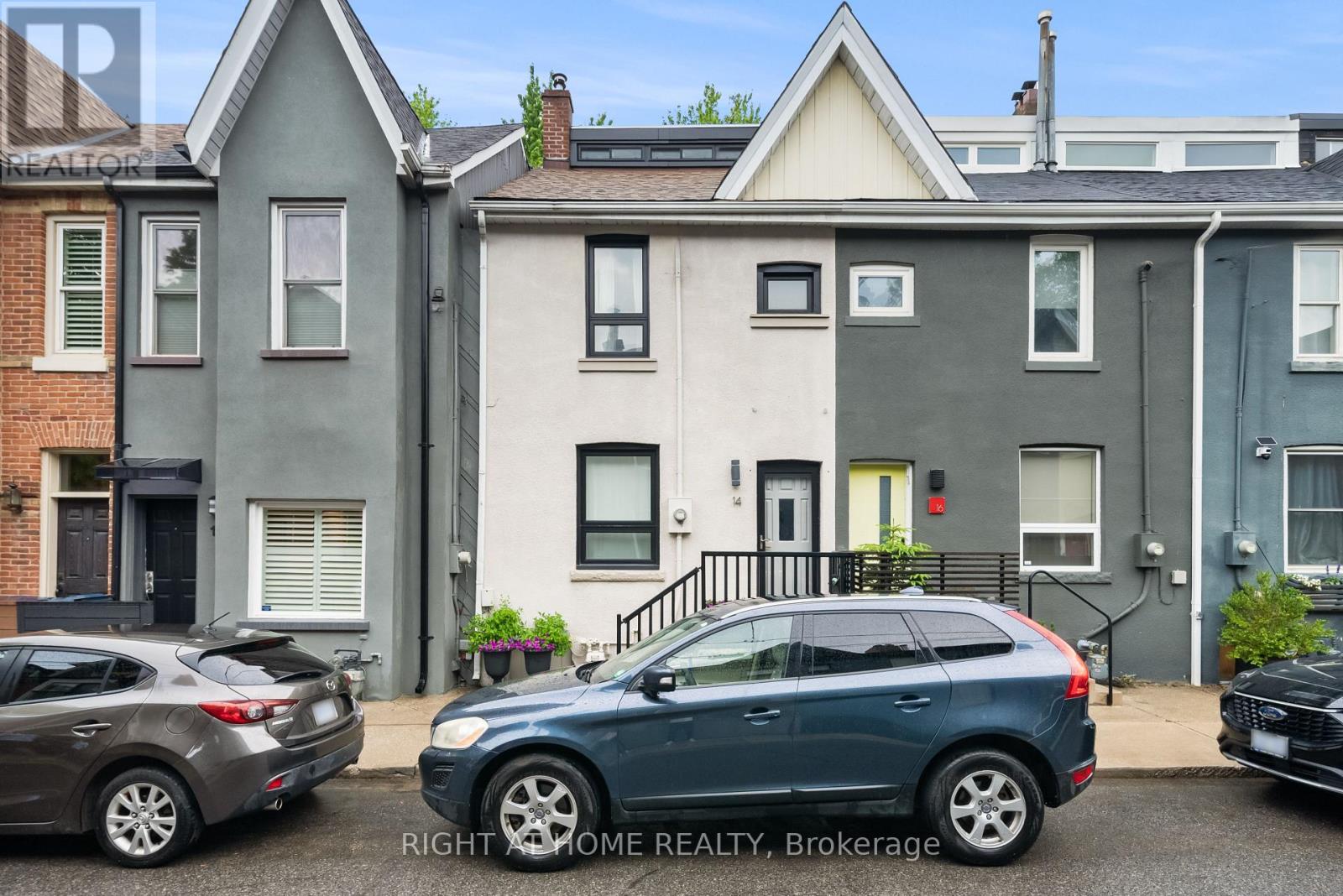 14 Wascana Avenue, Toronto, Ontario  M5A 1V5 - Photo 35 - C13454278