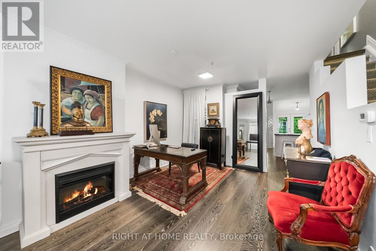 14 Wascana Avenue, Toronto, Ontario  M5A 1V5 - Photo 5 - C13454278