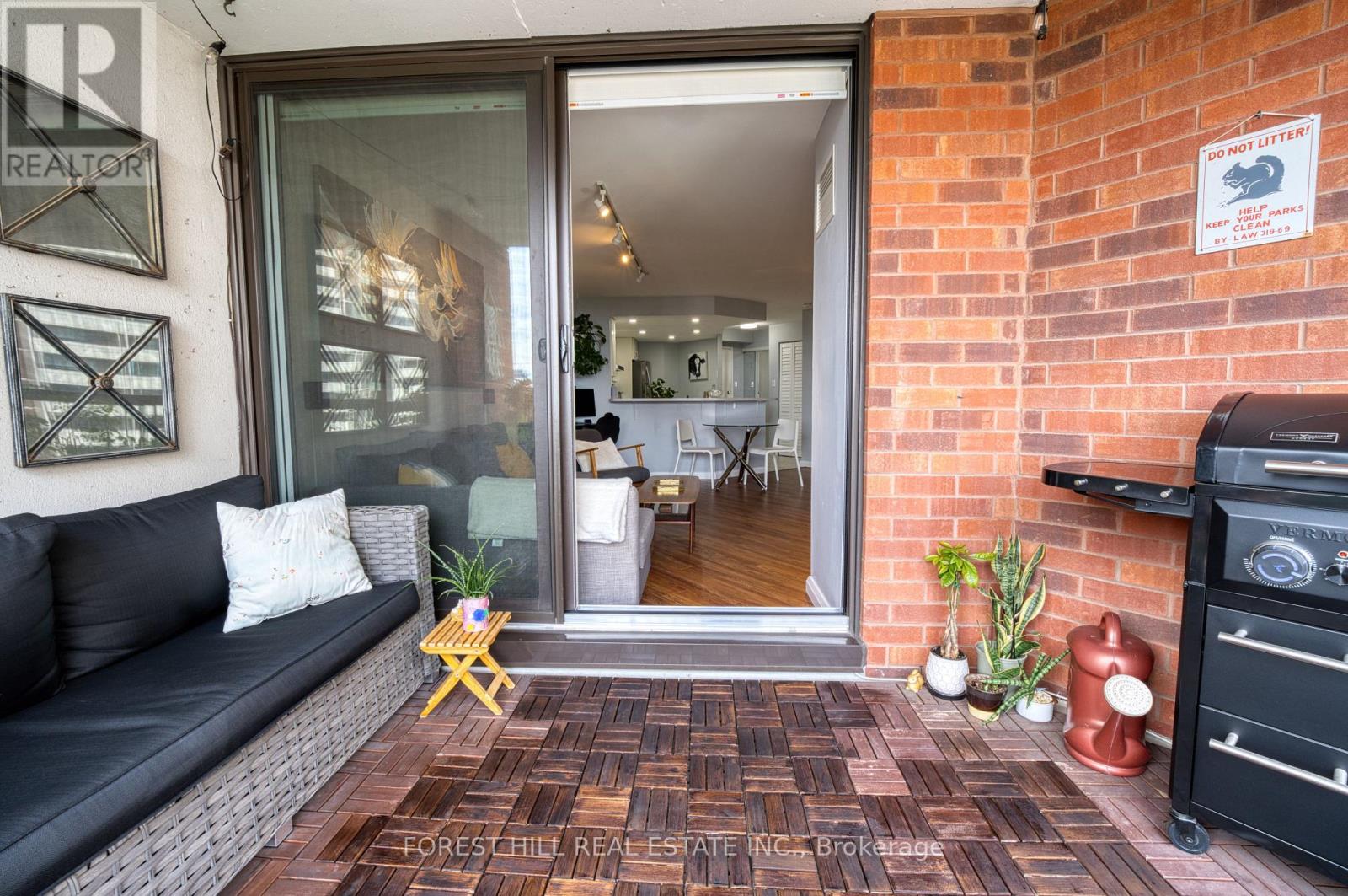 1904 - 77 Maitland Place, Toronto, Ontario  M4Y 2V6 - Photo 23 - C13454288