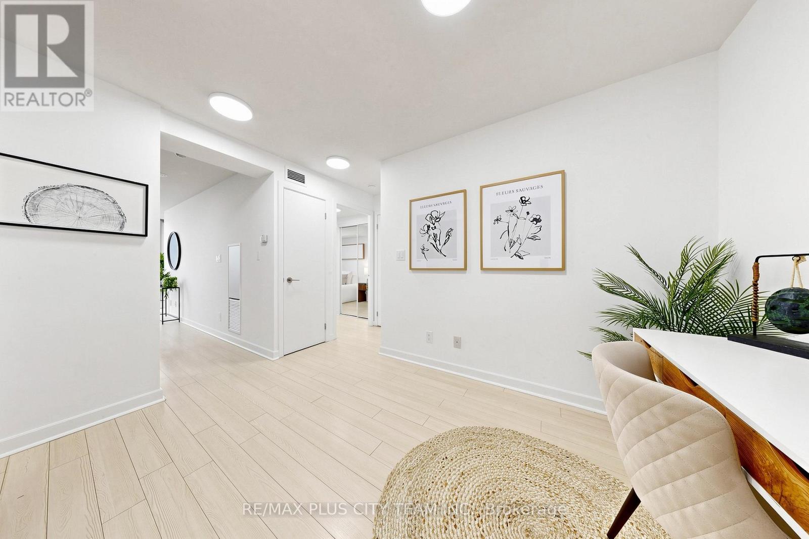 1206 - 18 Harbour Street, Toronto, Ontario  M5J 2Z6 - Photo 23 - C13454378