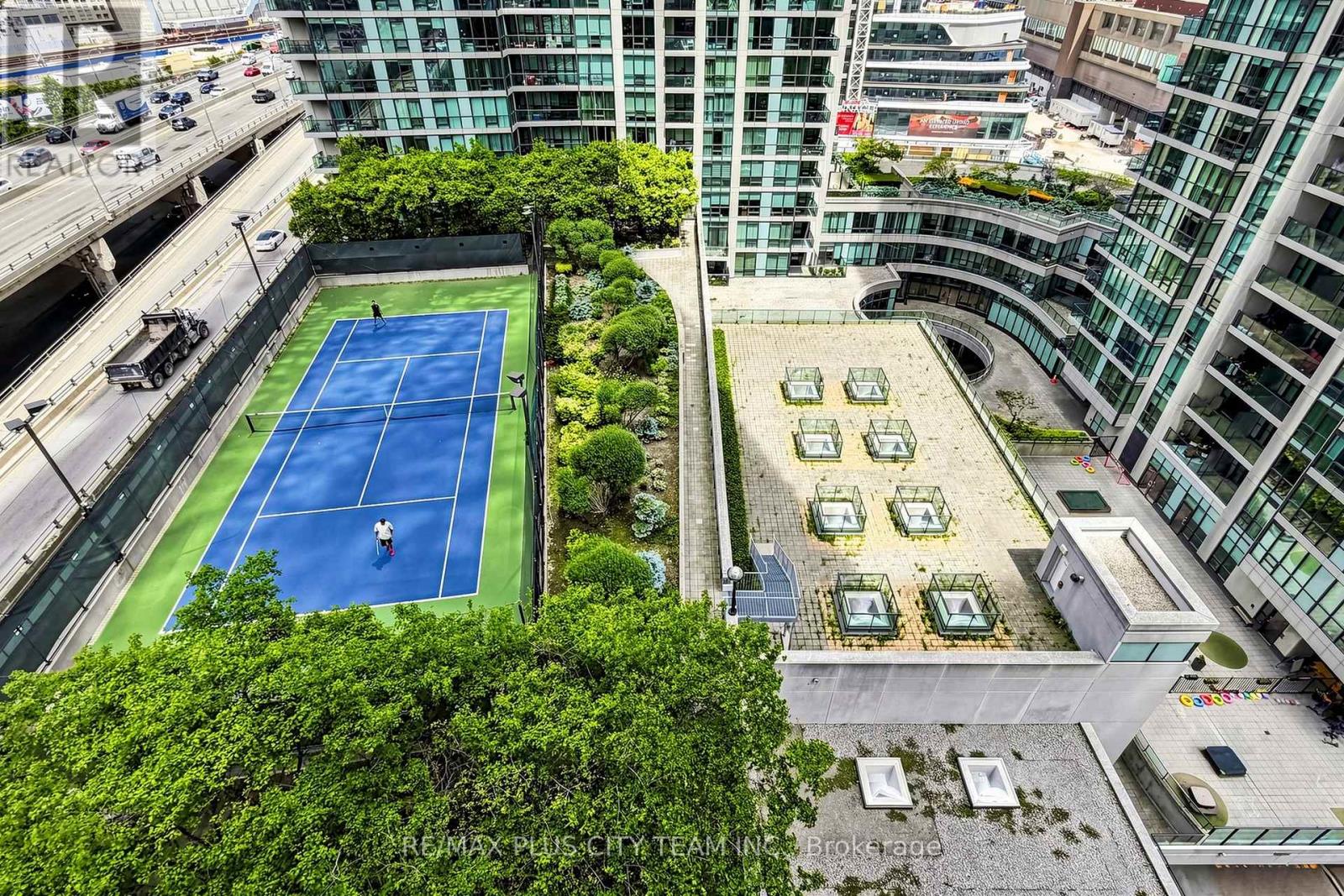 1206 - 18 Harbour Street, Toronto, Ontario  M5J 2Z6 - Photo 30 - C13454378