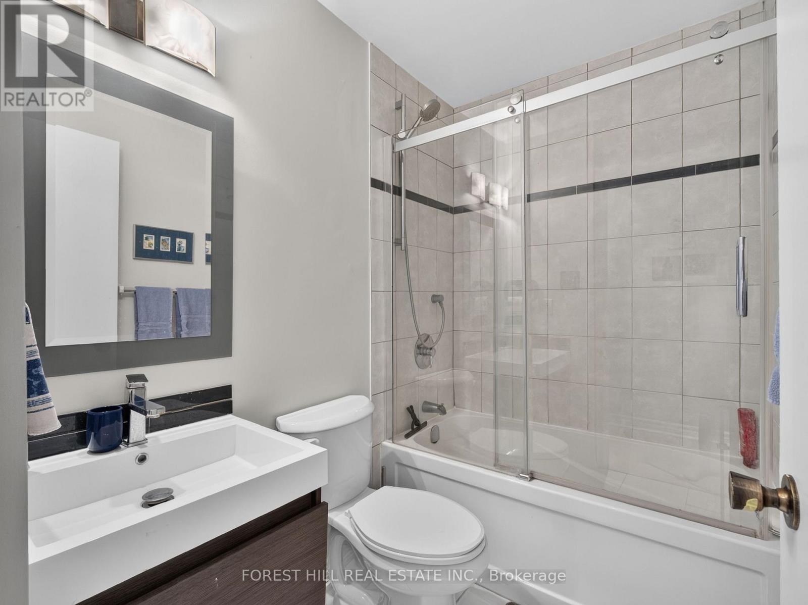 636 - 636 Adelaide Street W, Toronto, Ontario  M5V 0L6 - Photo 11 - C13454388