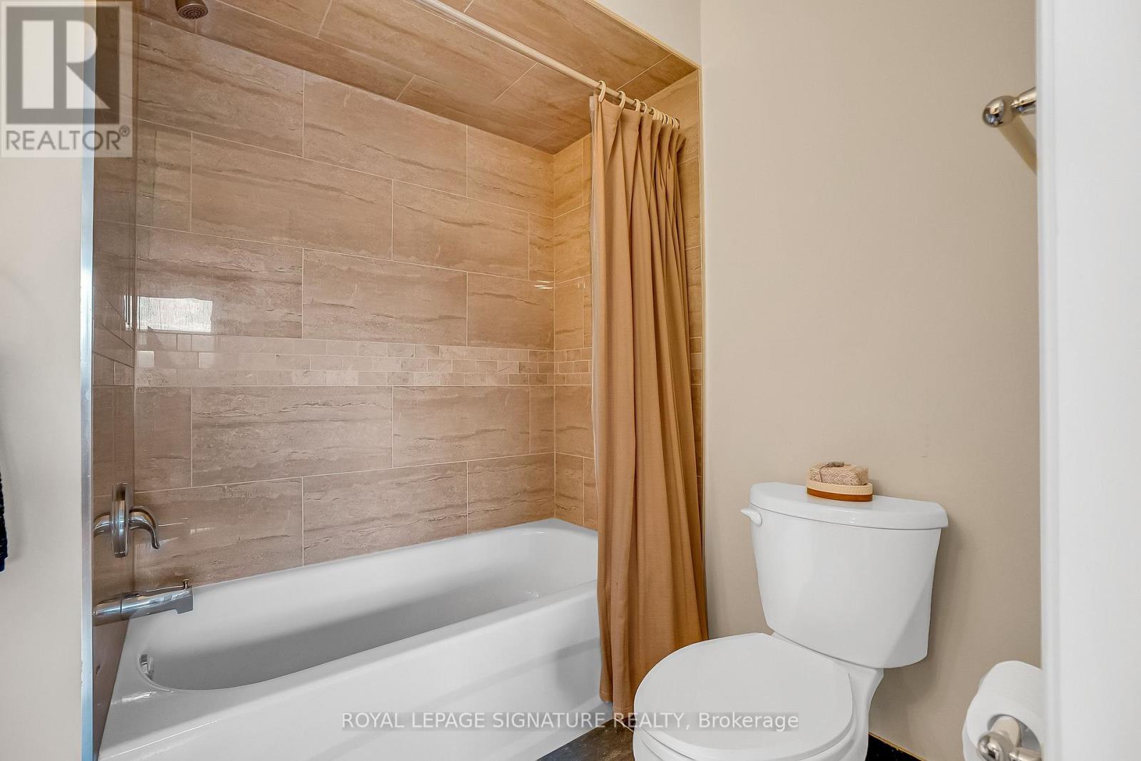 94 Dutch Myrtle Way, Toronto, Ontario  M3B 3K8 - Photo 25 - C13454456