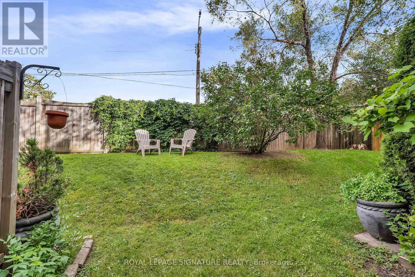 94 Dutch Myrtle Way, Toronto, Ontario  M3B 3K8 - Photo 30 - C13454456