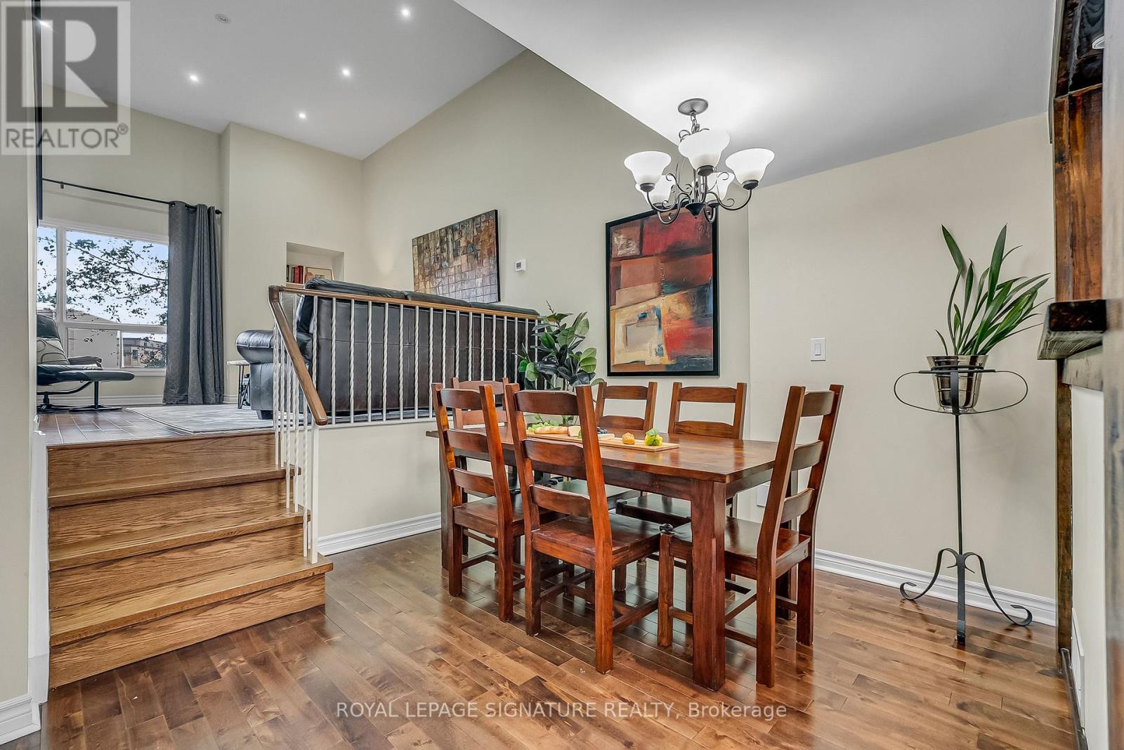 94 Dutch Myrtle Way, Toronto, Ontario  M3B 3K8 - Photo 7 - C13454456