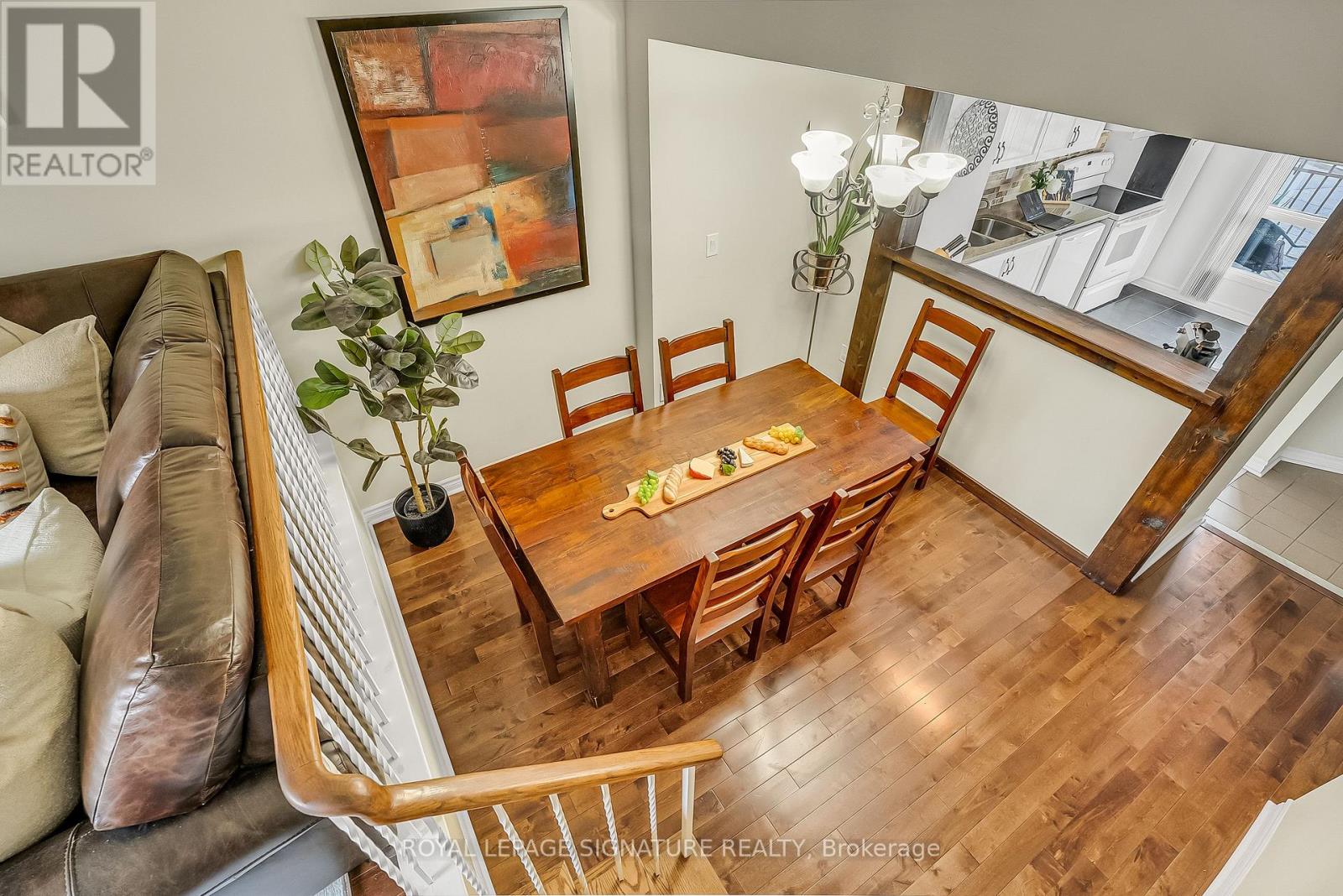 94 Dutch Myrtle Way, Toronto, Ontario  M3B 3K8 - Photo 9 - C13454456