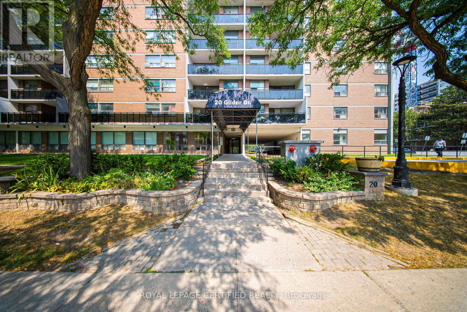 905 - 20 GILDER DRIVE, Toronto (Eglinton East)