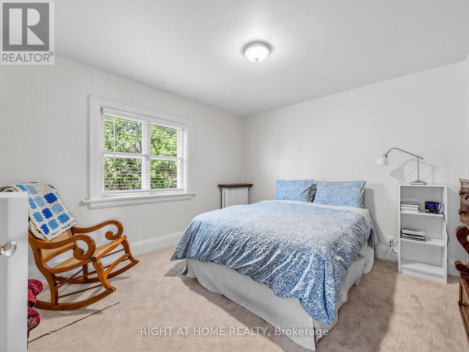 26 Maryland Boulevard, Toronto, Ontario  M4C 5C9 - Photo 17 - E13454440