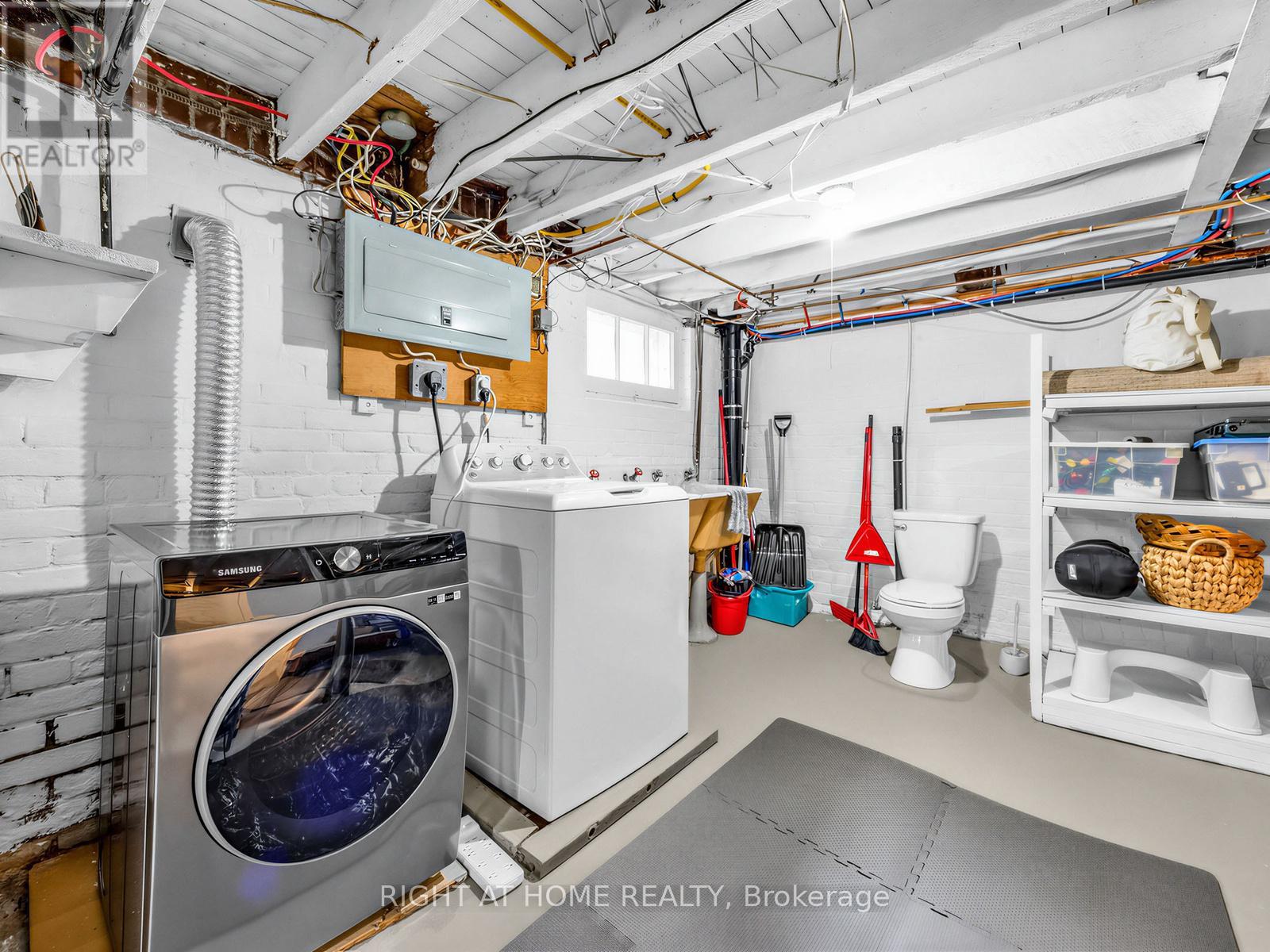 26 Maryland Boulevard, Toronto, Ontario  M4C 5C9 - Photo 23 - E13454440
