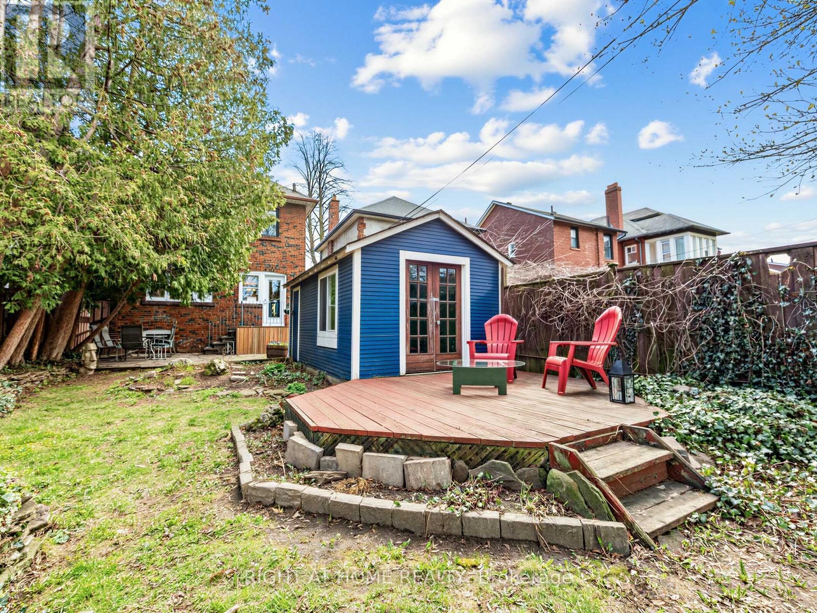 26 Maryland Boulevard, Toronto, Ontario  M4C 5C9 - Photo 27 - E13454440