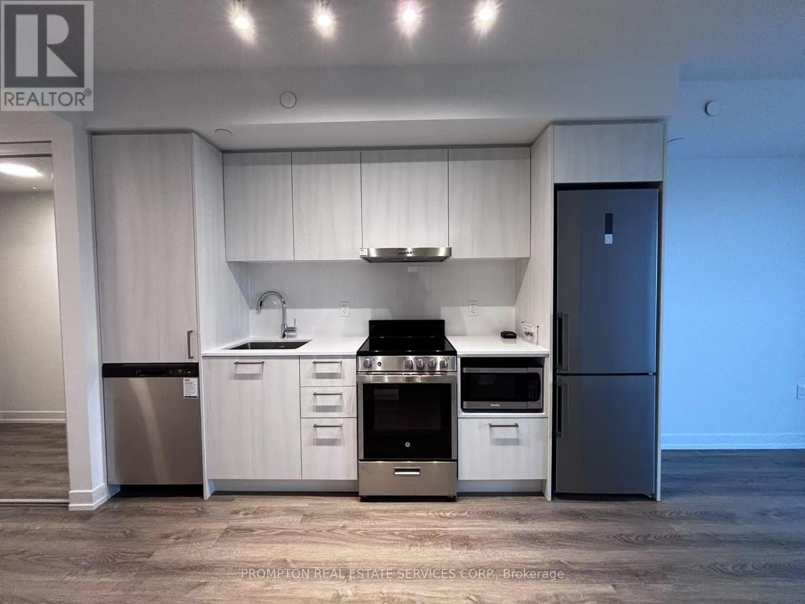 3517 - 195 Commerce Street, Vaughan, Ontario  L4K 0P9 - Photo 6 - N13454308