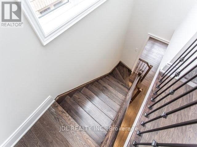 25 Applegate Drive, East Gwillimbury, Ontario L9N 0R2 - Photo 5 - N13454316