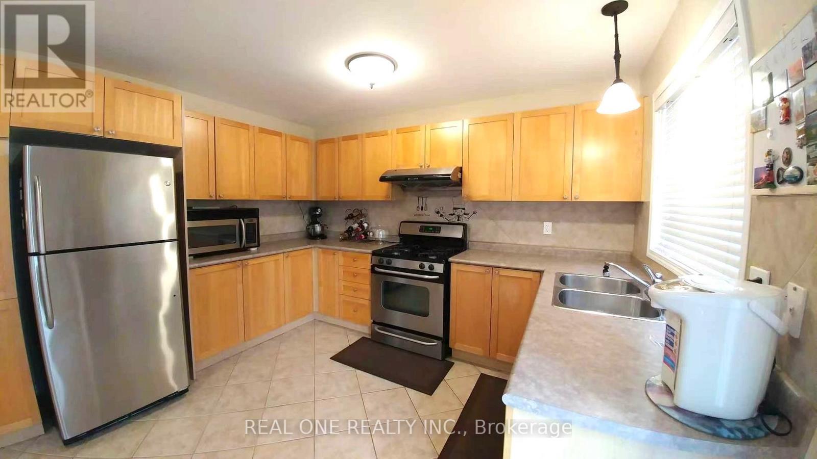 667 Bennett Boulevard, Milton, Ontario  L9T 6L1 - Photo 8 - W13454292