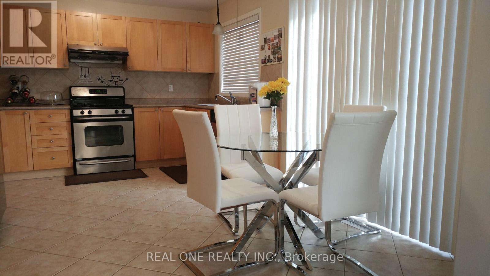 667 Bennett Boulevard, Milton, Ontario  L9T 6L1 - Photo 9 - W13454292
