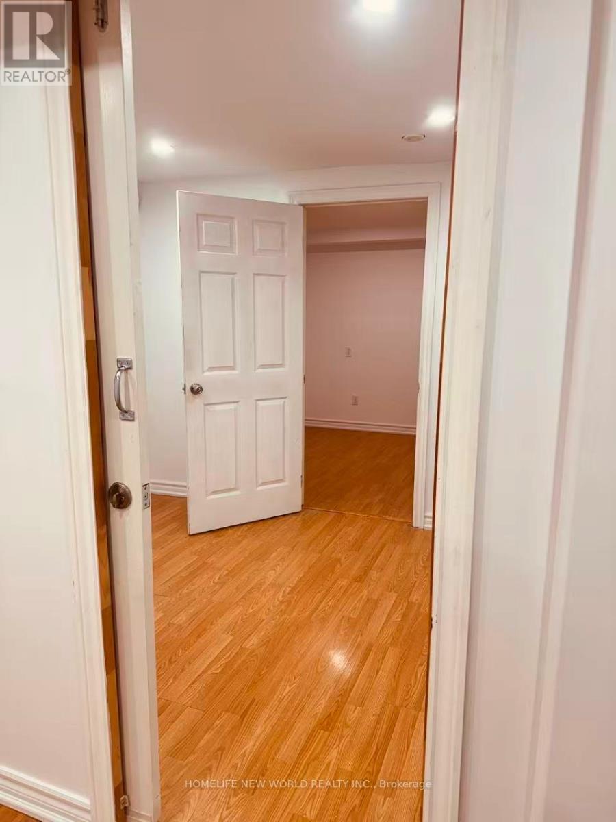 10 - 199 Hillcrest Lower Avenue, Mississauga, Ontario L5B 4L5 - Photo 6 - W13454296