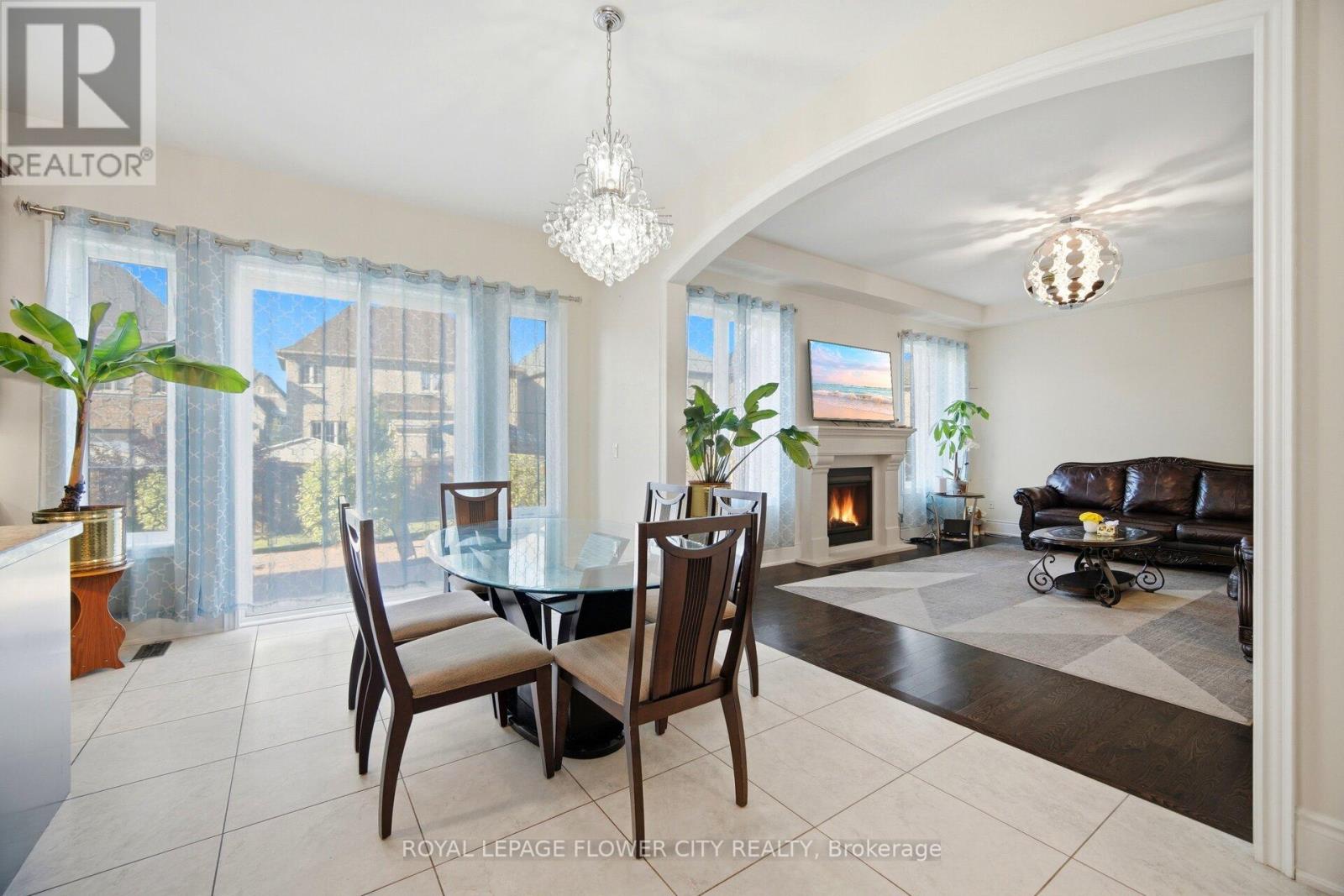 35 Gordon Drive, Brampton, Ontario  L6P 4G8 - Photo 15 - W13454318