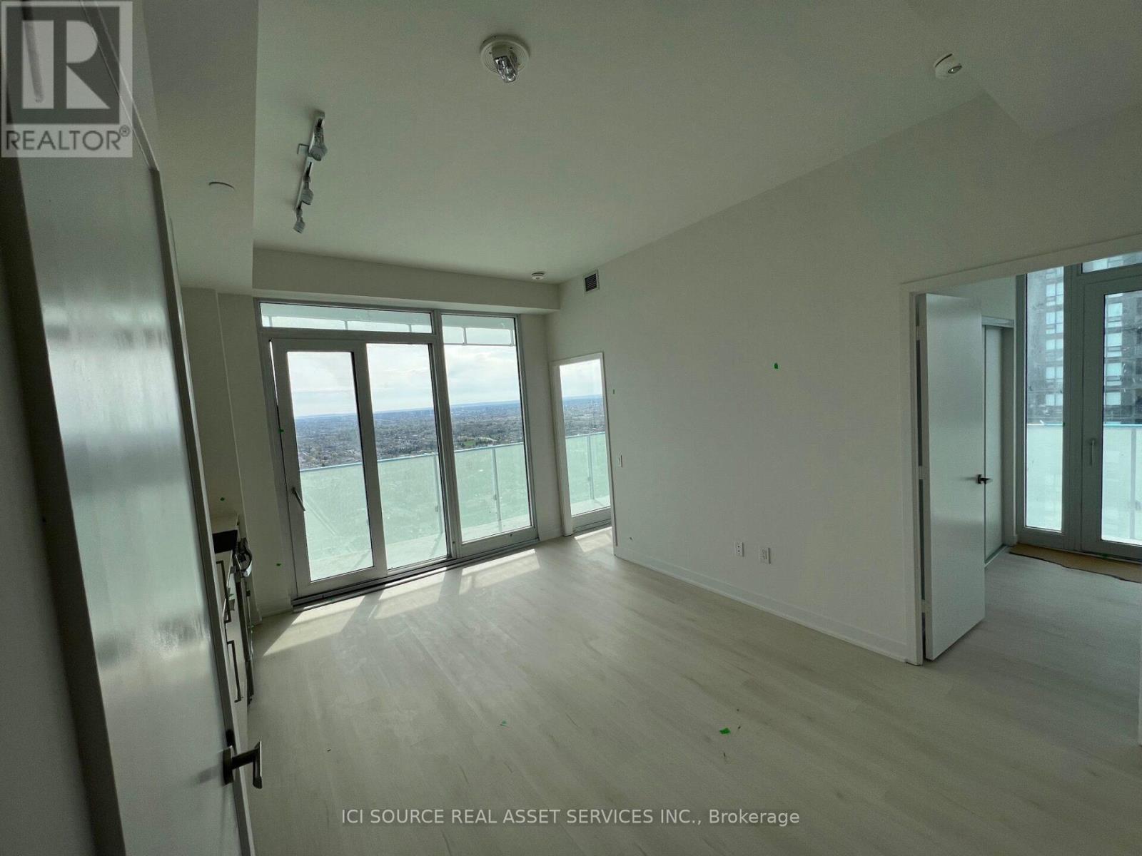 3609 - 3900 Confederation Parkway, Mississauga, Ontario  L5B 0M3 - Photo 3 - W13454406