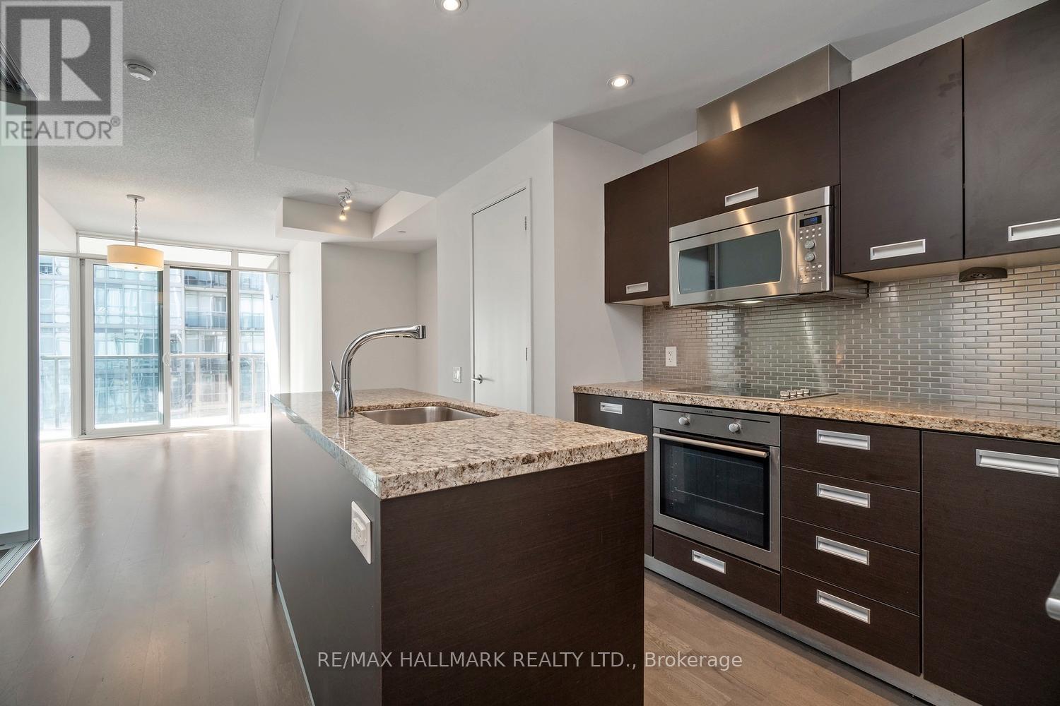 2302 - 90 Park Lawn Road, Toronto, Ontario  M8Y 0B6 - Photo 4 - W13454418