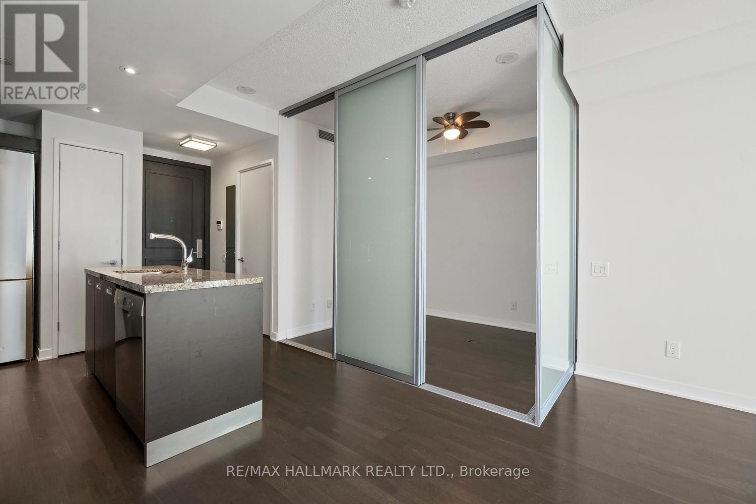 2302 - 90 Park Lawn Road, Toronto, Ontario  M8Y 0B6 - Photo 6 - W13454418