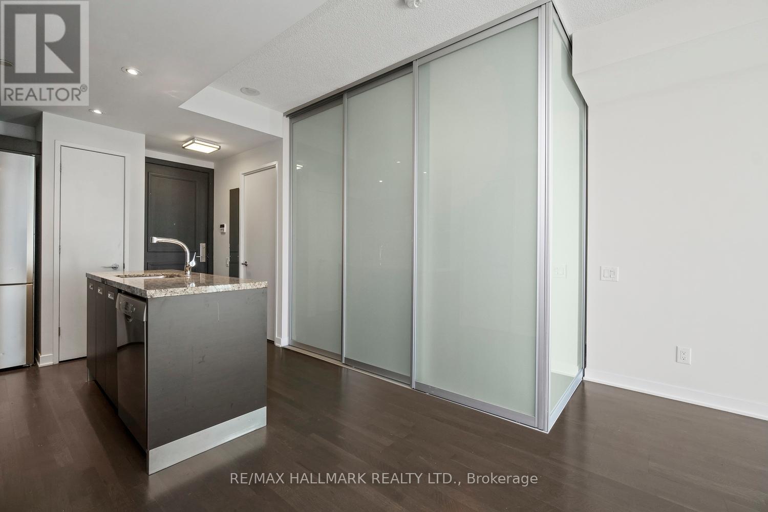 2302 - 90 Park Lawn Road, Toronto, Ontario  M8Y 0B6 - Photo 8 - W13454418