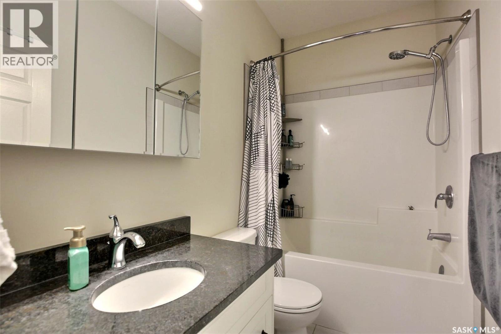 15 Yale Place, White City, Saskatchewan  S4L 0C7 - Photo 25 - SK039688