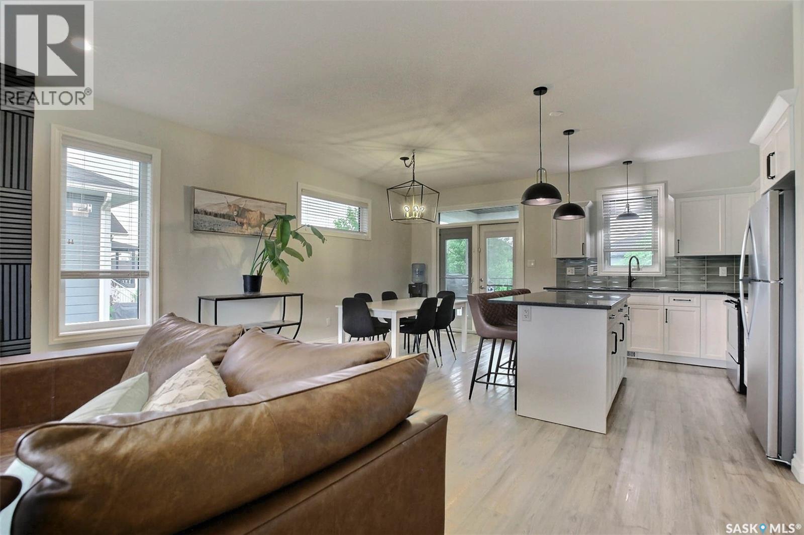 15 Yale Place, White City, Saskatchewan  S4L 0C7 - Photo 4 - SK039688