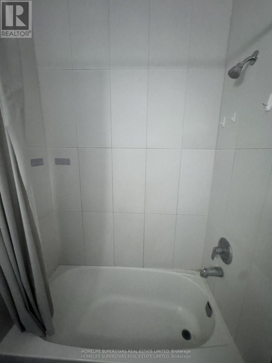 406 - 318 Spruce Street, Waterloo, Ontario N2L 0E9 - Photo 13 - X13454290