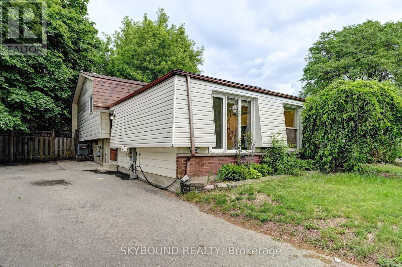 48 Cluthe Crescent, Kitchener, Ontario  N2P 1M8 - Photo 2 - X13454382