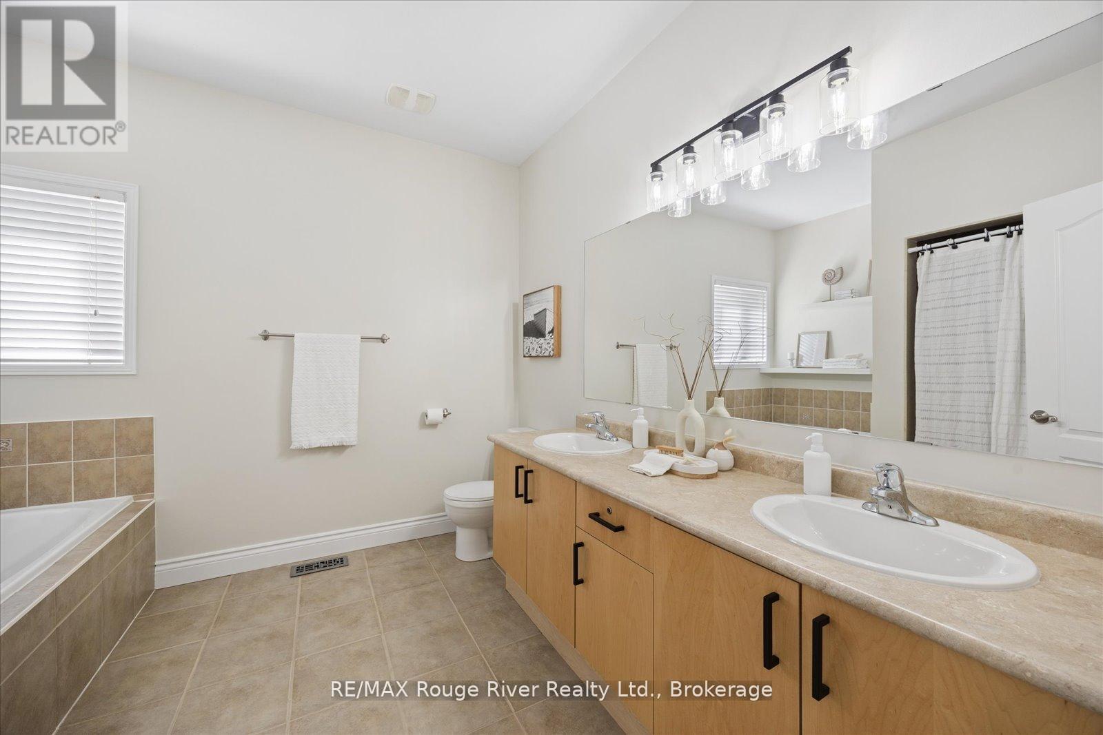 41 Leithridge Crescent, Whitby, Ontario  L1M 2N2 - Photo 21 - E13454530