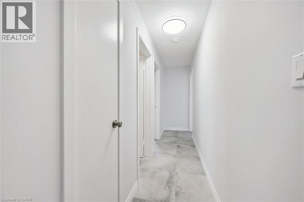43 Secord Avenue Unit# 1, Kitchener, Ontario  N2B 2L3 - Photo 13 - 40822756