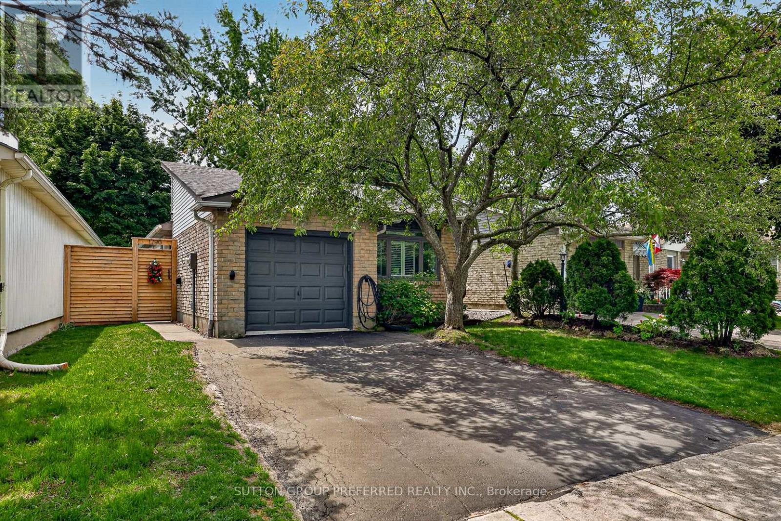 1790 Aldersbrook Road, London North, Ontario  N6G 3E4 - Photo 2 - X13454512