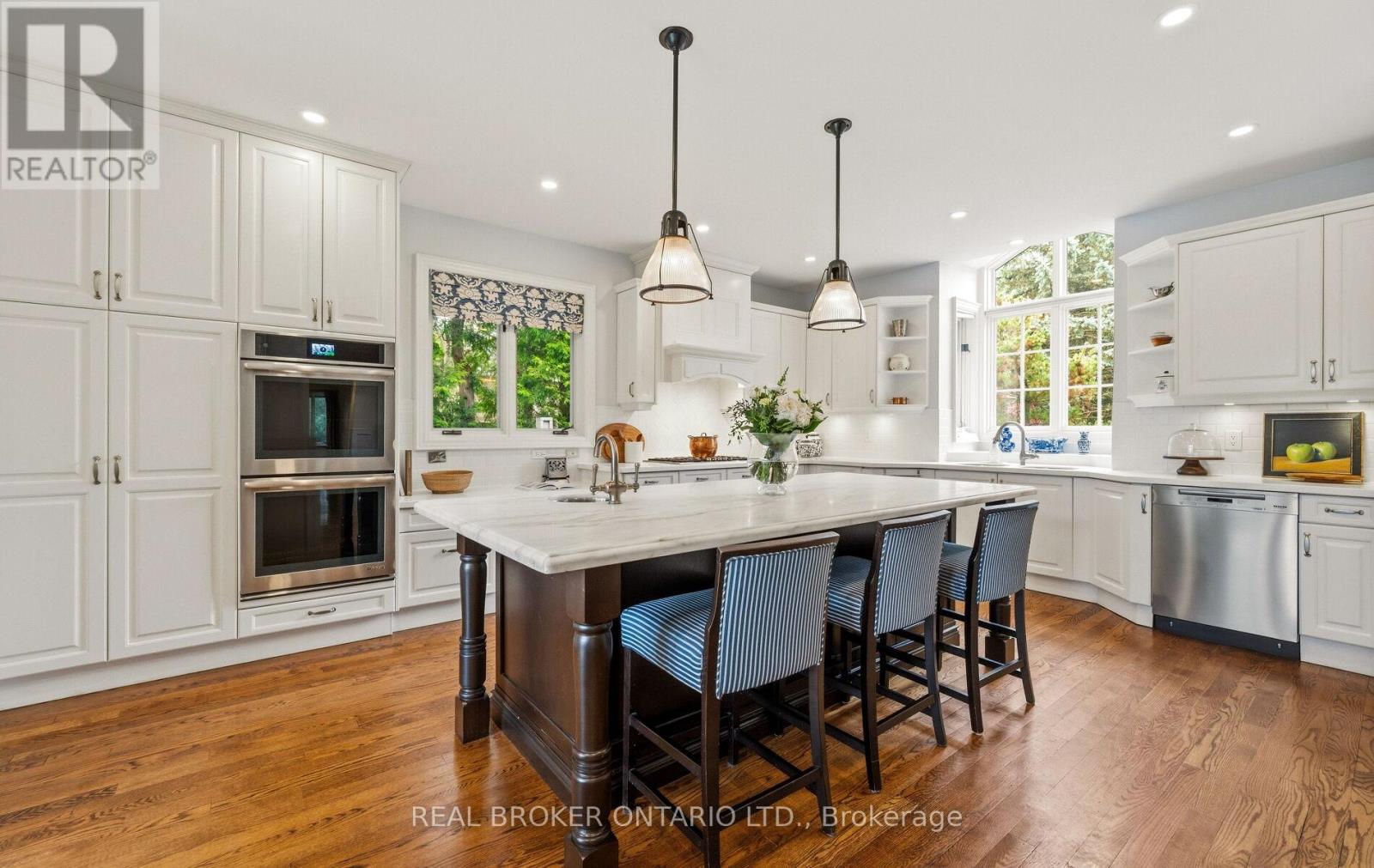 37 Lorraine Gardens, Toronto, Ontario  M9B 4Z5 - Photo 21 - W13094428