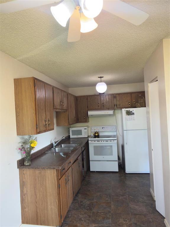 48 East Lake Drive, Winnipeg, Manitoba  R3T 4V5 - Photo 6 - 202613825