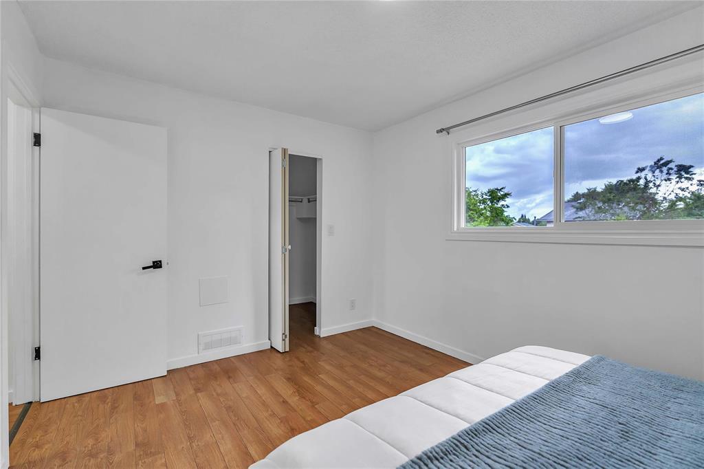33 Butler Boulevard, Winnipeg, Manitoba  R2R 0Y7 - Photo 13 - 202613961