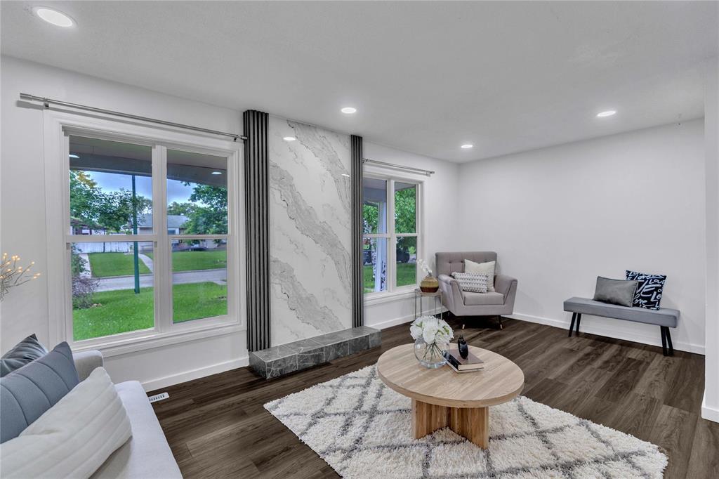33 Butler Boulevard, Winnipeg, Manitoba  R2R 0Y7 - Photo 2 - 202613961