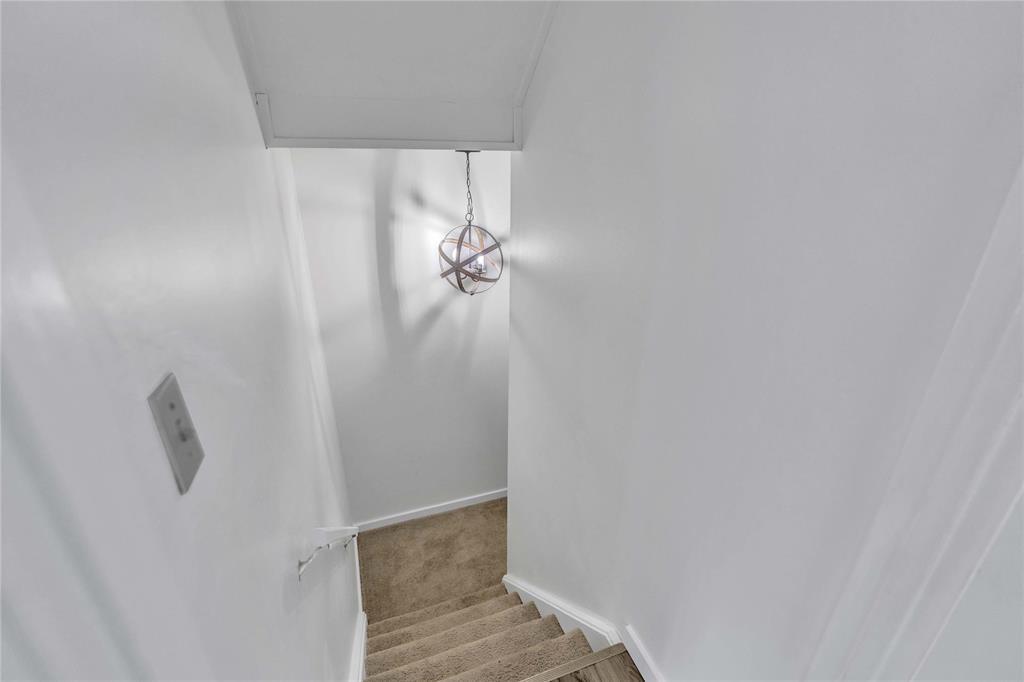 33 Butler Boulevard, Winnipeg, Manitoba  R2R 0Y7 - Photo 20 - 202613961