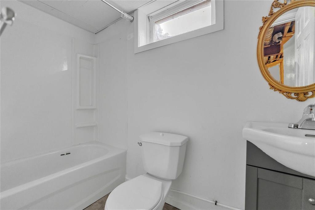 33 Butler Boulevard, Winnipeg, Manitoba  R2R 0Y7 - Photo 23 - 202613961