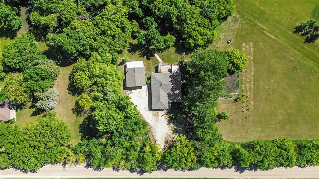 24147 River Road, Lorette, Manitoba  R2K 0E5 - Photo 1 - 202614072