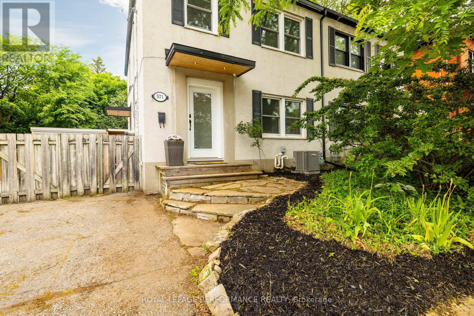 571 Churchill Avenue N, Ottawa, Ontario  K1Z 5E6 - Photo 2 - X13454506