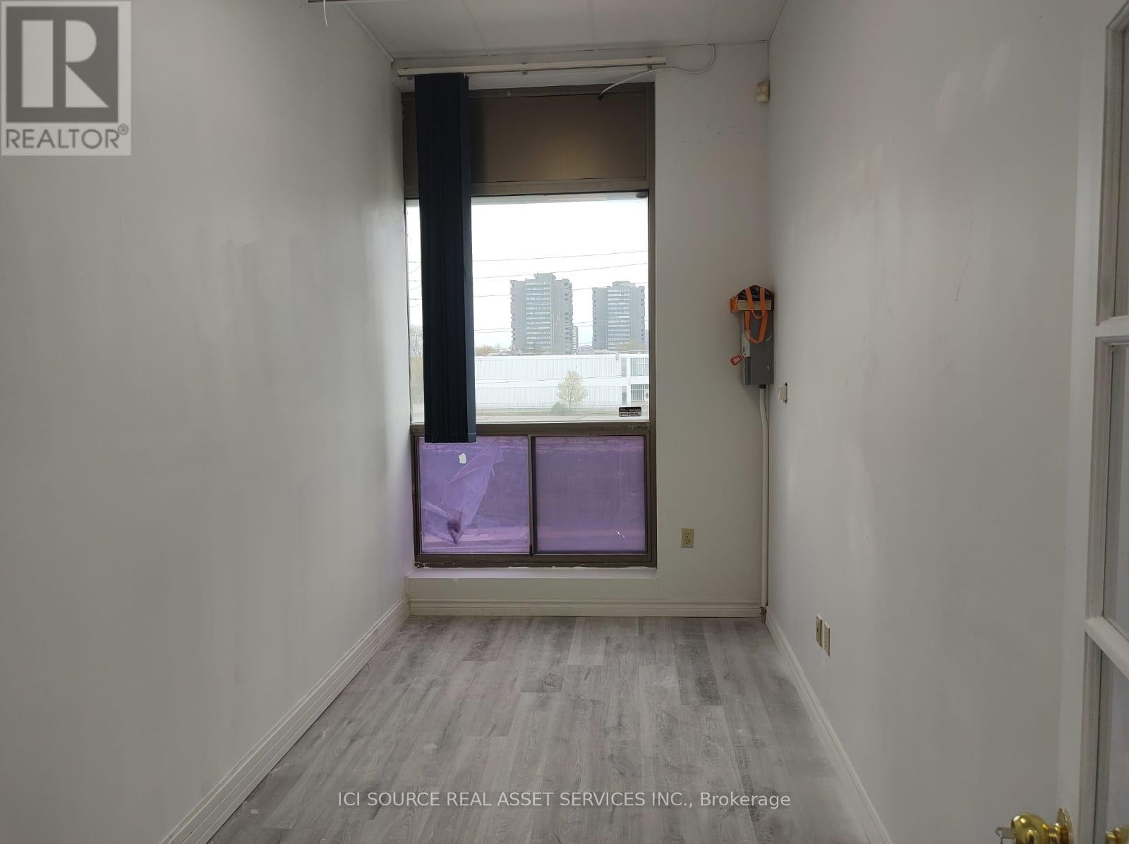 A207 & 208 - 4211 Sheppard Avenue E, Toronto, Ontario  M1S 5H5 - Photo 4 - E13454482