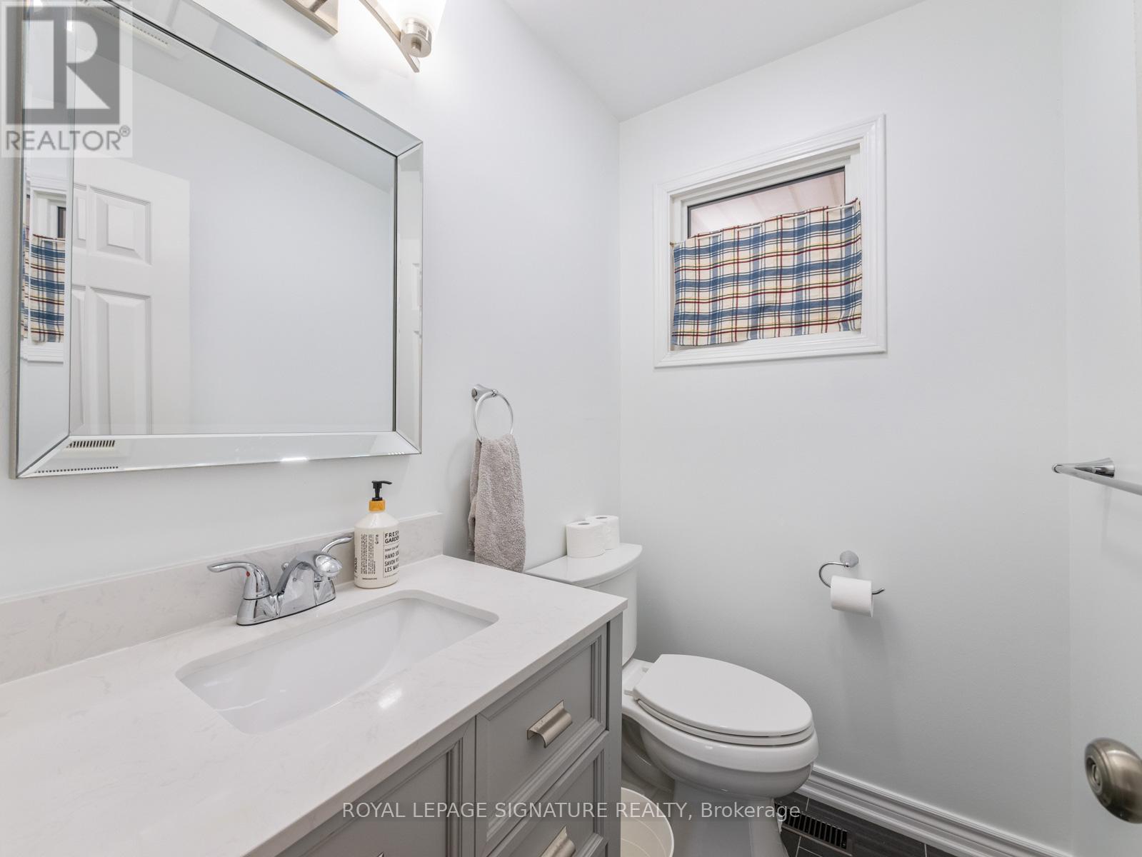 69 Winter Gardens Trail, Toronto, Ontario  M1C 3M8 - Photo 3 - E13454532