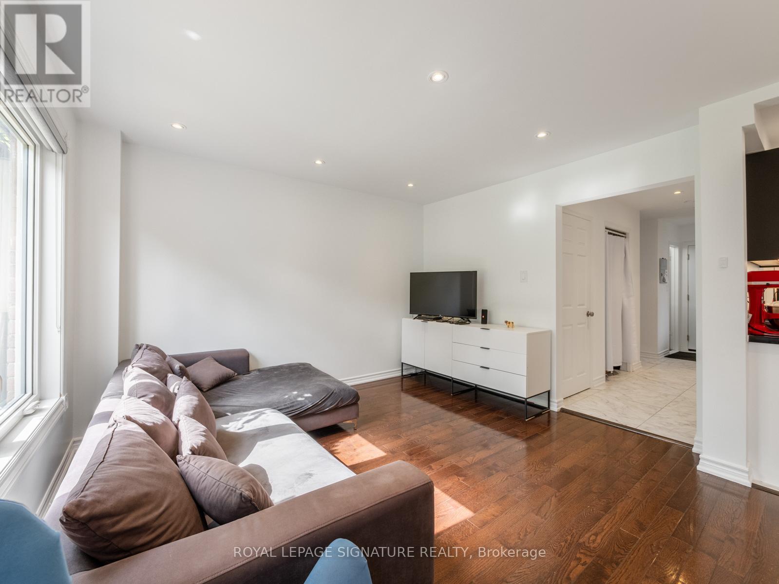 69 Winter Gardens Trail, Toronto, Ontario  M1C 3M8 - Photo 8 - E13454532