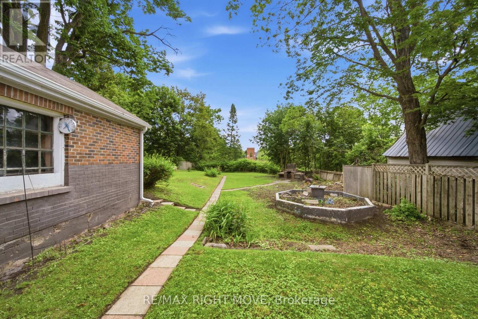 108 West Street N, Orillia, Ontario  L3V 5C3 - Photo 47 - S13454474