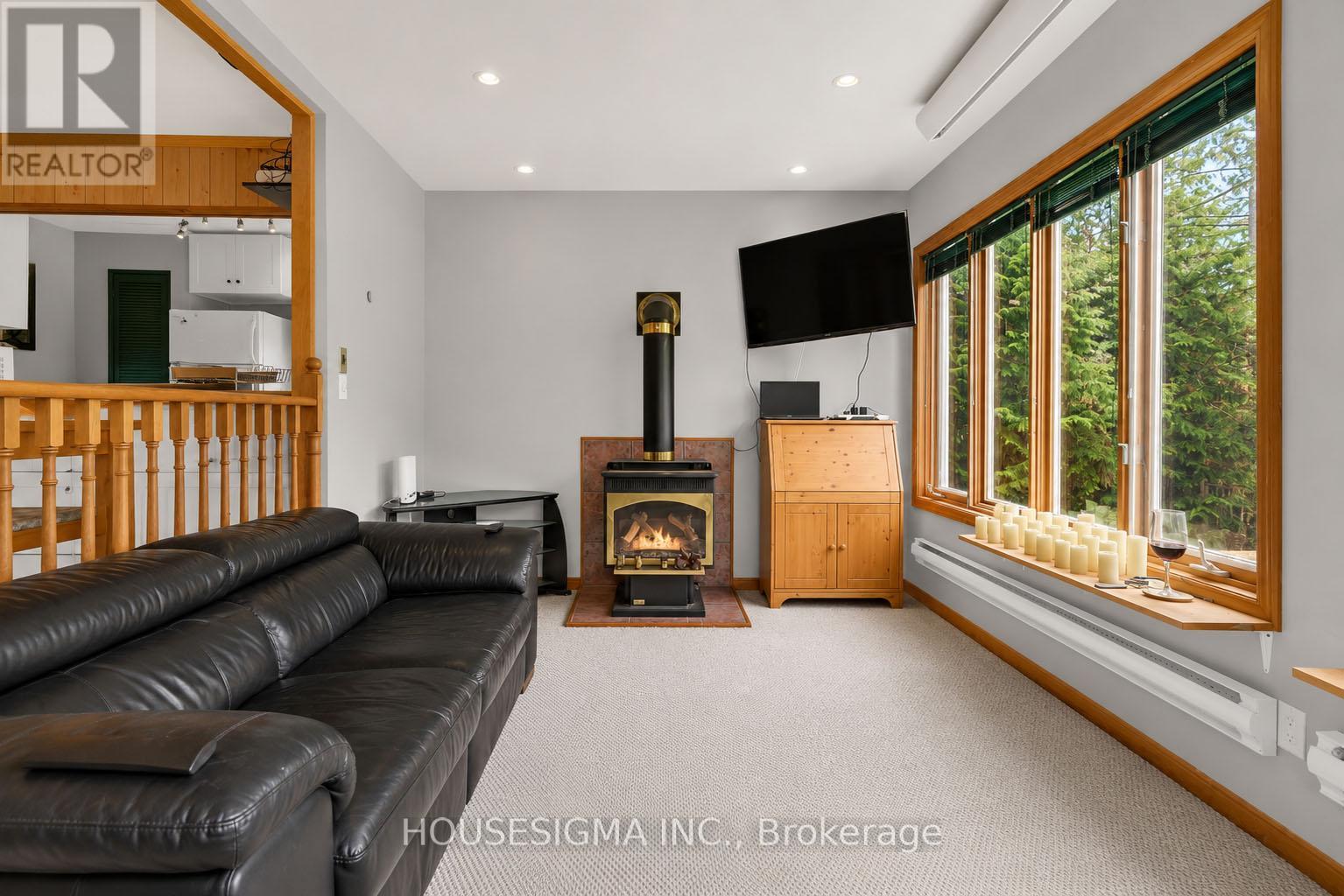 8122 Laidlaw Avenue, Ramara, Ontario  L0K 2B0 - Photo 15 - S13454488