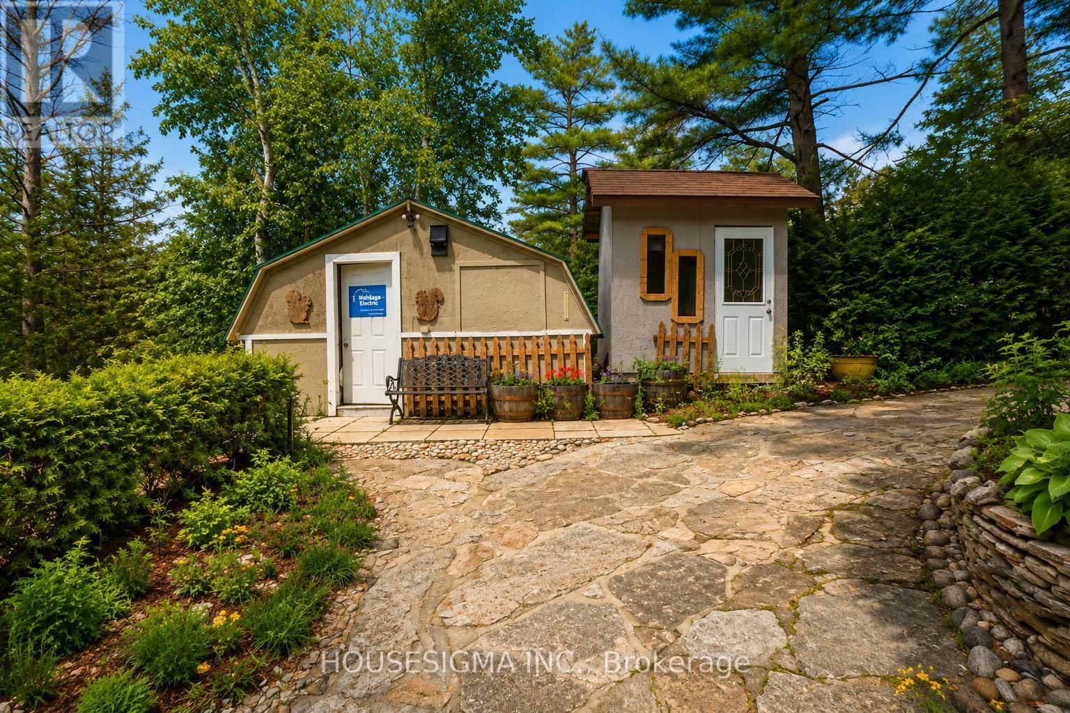 8122 Laidlaw Avenue, Ramara, Ontario  L0K 2B0 - Photo 6 - S13454488