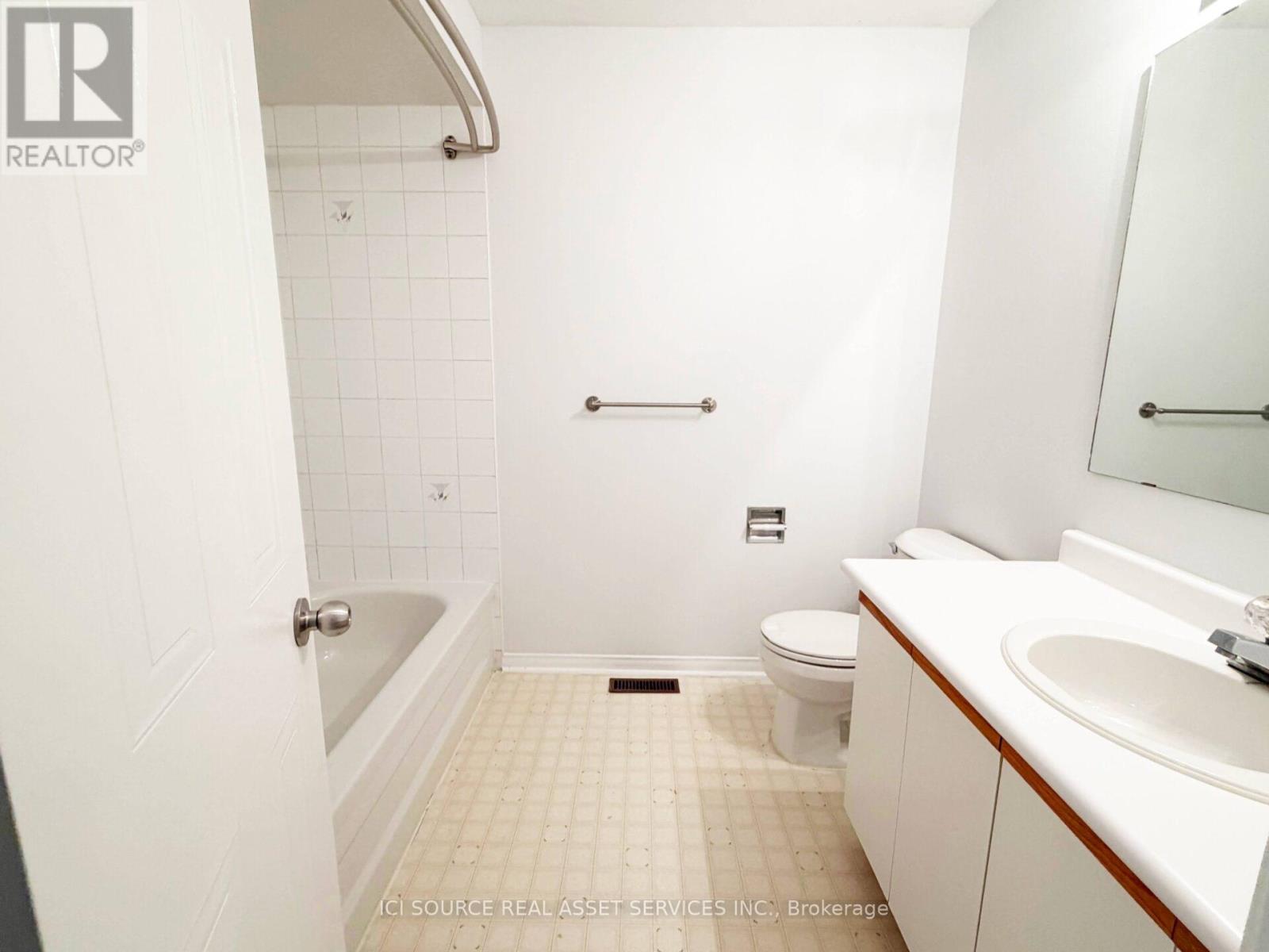 7176 Harding Crescent, Mississauga, Ontario  L5N 6R5 - Photo 14 - W13454472